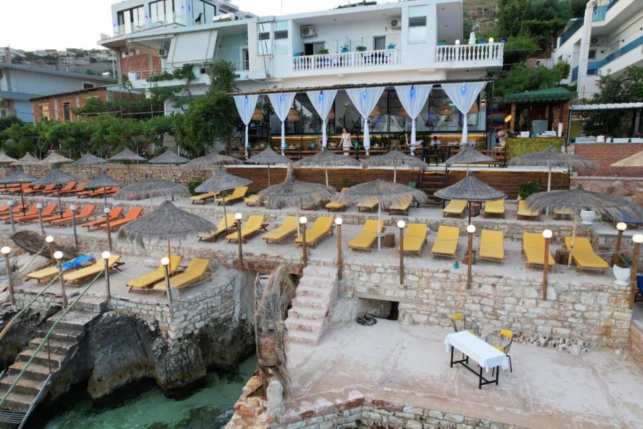 Siro Kerma Private Beach Villa Sarande Exterior photo