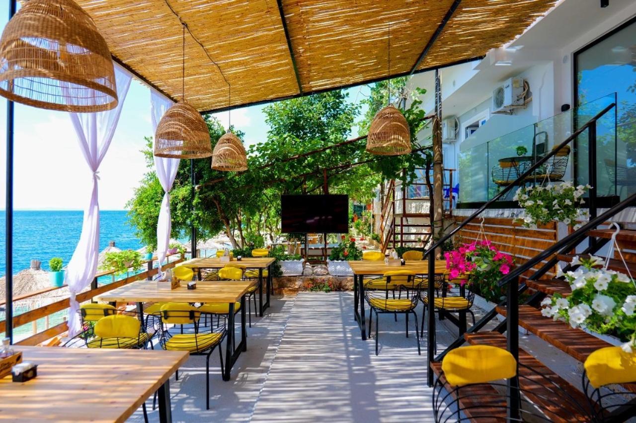 Siro Kerma Private Beach Villa Sarande Exterior photo