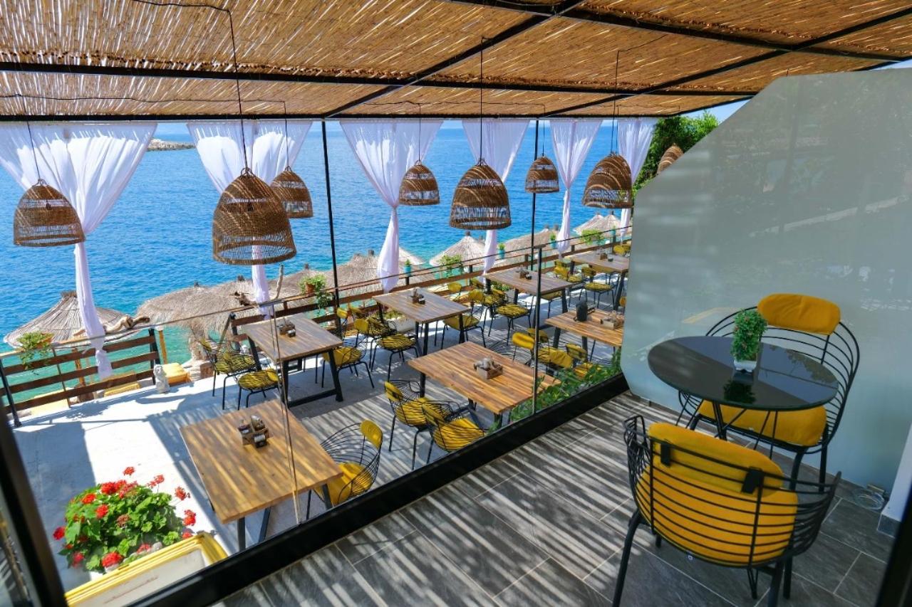 Siro Kerma Private Beach Villa Sarande Exterior photo