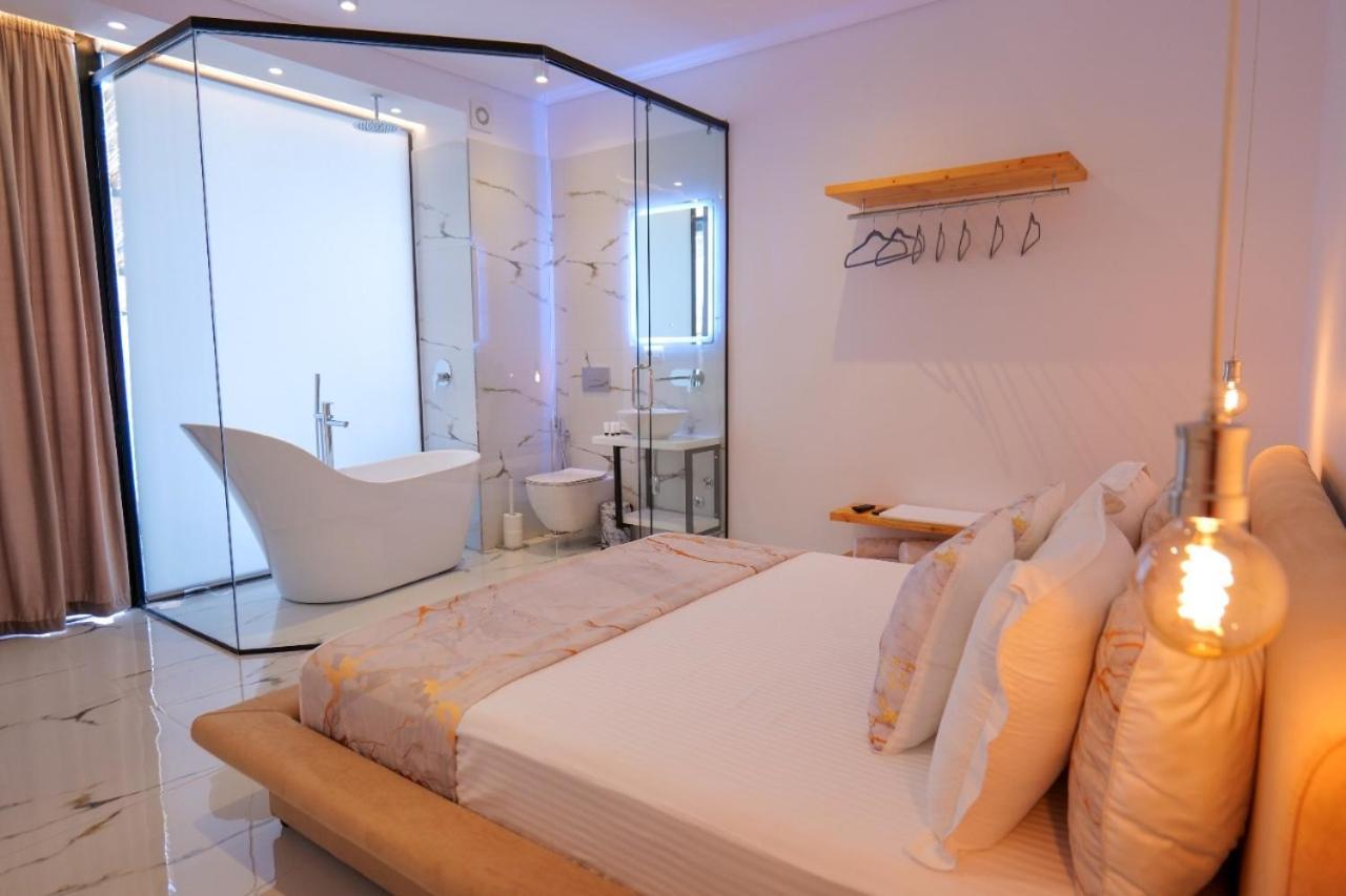 Siro Kerma Private Beach Villa Sarande Exterior photo